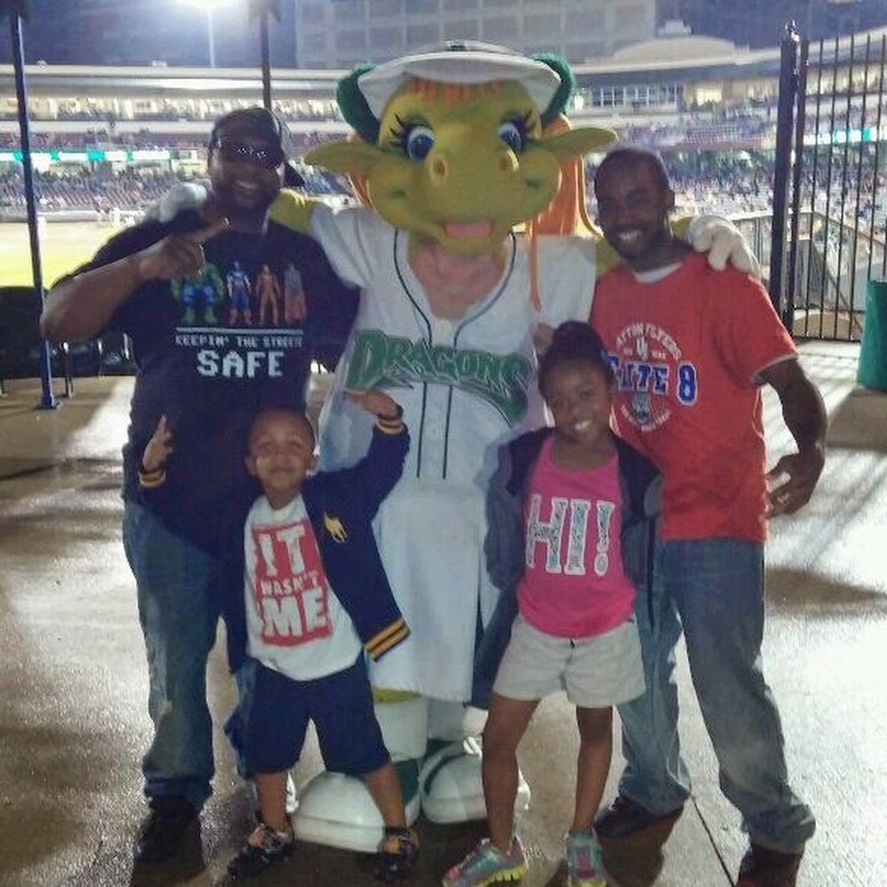 Meet your Posher, Tj